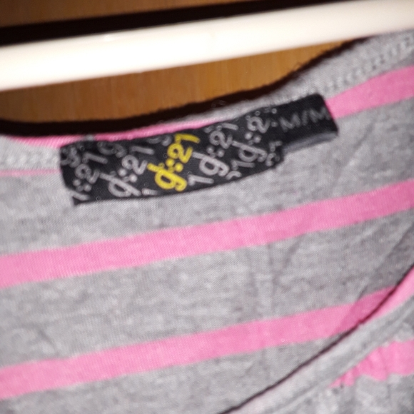 g21 Walmart Winged Neon Striped T-shirts - Picture 5 of 6